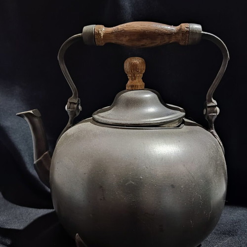 Vintage teapot set with warming base made of pewter by SKS