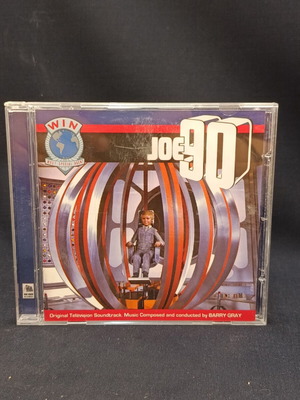 Joe 90 και Thunderbirds soundtrack CD σαν καινούργιο με booklet