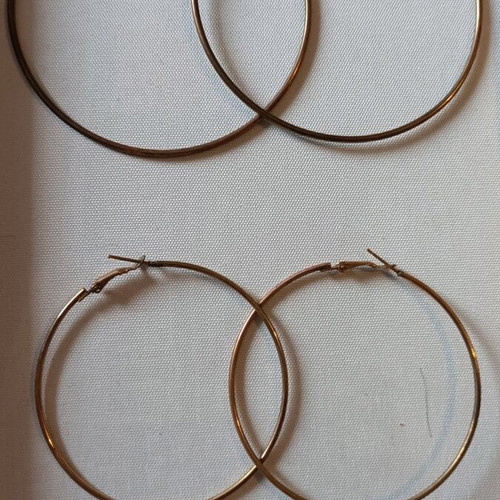 Hoop earrings used, 2 pairs, gold-colored