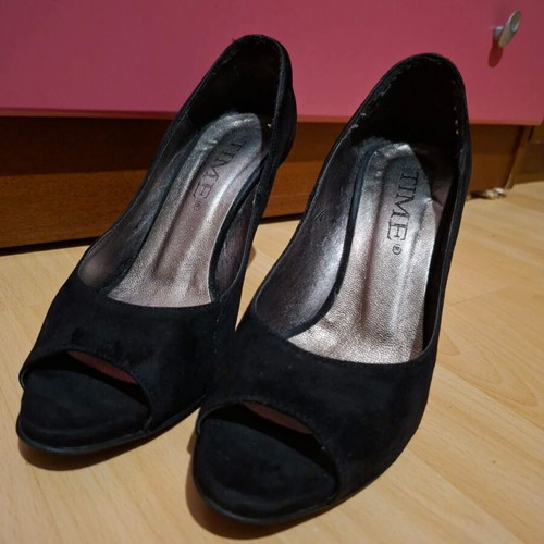 Velvet pumps size 36, black