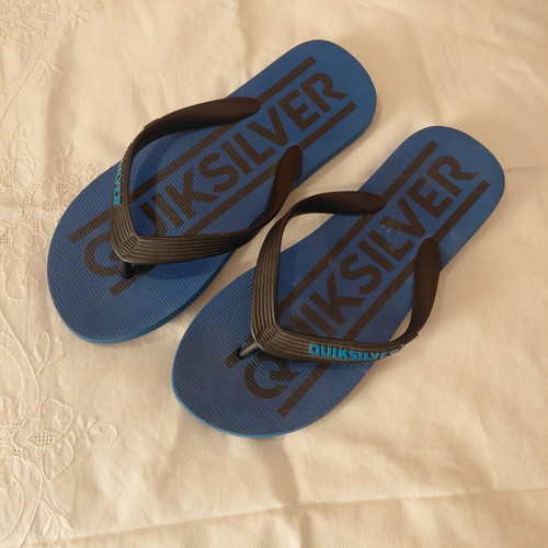 Quicksilver flip flops like new, sizes 37-38, blue