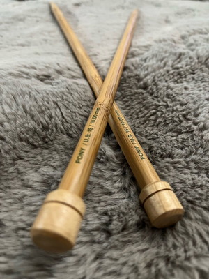 Pony wooden knitting needles used