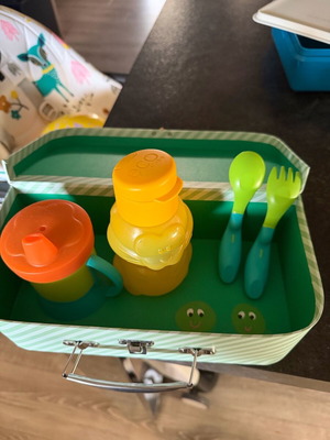 Tupperware kids set in box new