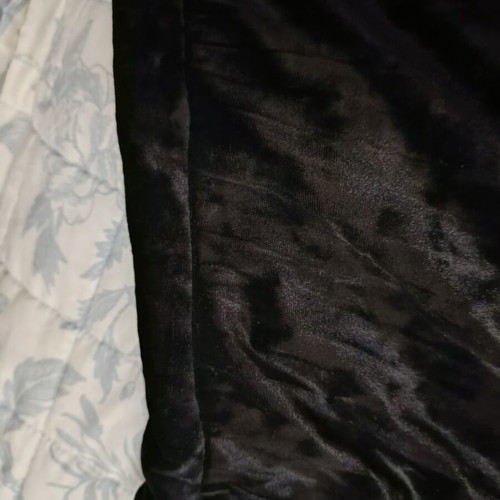 Velvet Pleated Skirt black one size like new
