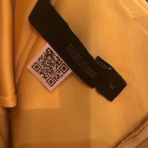 Dress for formal occasion, gold and yellow, Madejro