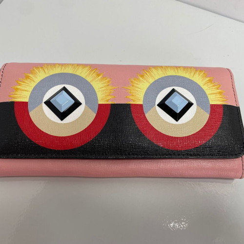 Fendi Crystal Eye Monster Wallet like new, pink