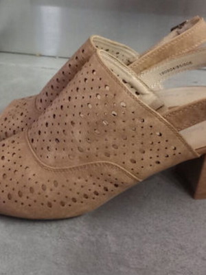 Summer sandal No 41 like new, brown/tobacco color, medium heel