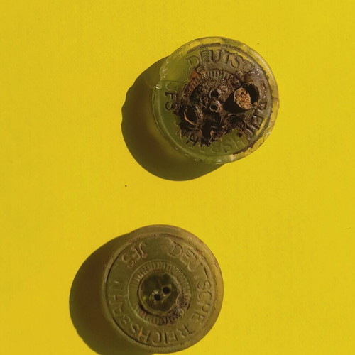 Military uniform button used, Zoferris period, authentic