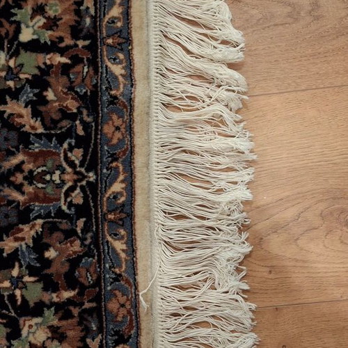 Persian rug used in good condition, silk and wool, handmade 1.60 x 0.93
