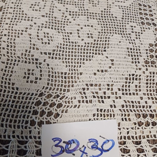 Crochet doilies set of 6, new, filet technique