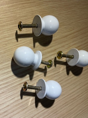 Χερούλια μεταλλικά για ντουλάπι ή συρτάρι σετ 4 σαν καινούργια