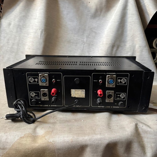 Better PA-940 Vintage Stereo Power Amplifier like new