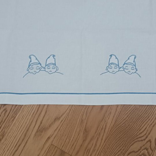 Vintage Hand-Embroidered Baby Blanket 1970s, like new, cotton gauze