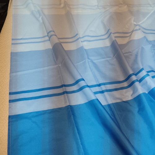 Blue shower curtain, 1.80 x 1.80 m, new