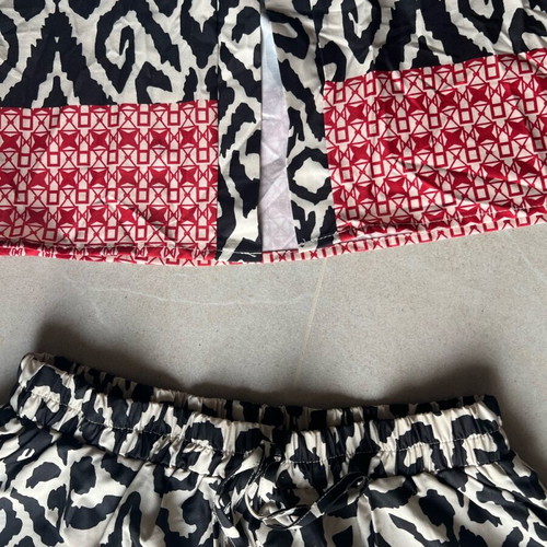 Satin set unused with shorts and kimono size M