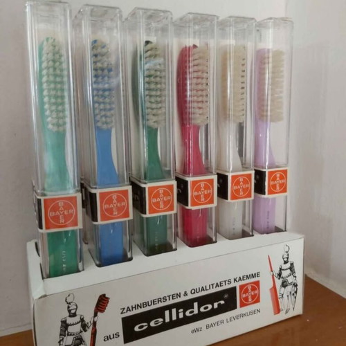 Bayer vintage combs pack used 60-70s