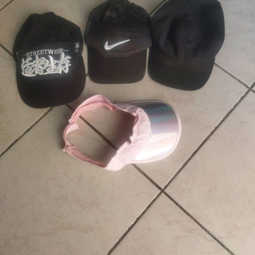Hats used, pack of 4 multicolored