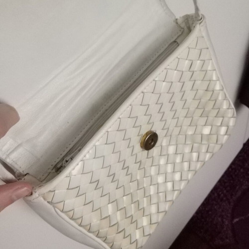 White shoulder bag used, leather with gold detail