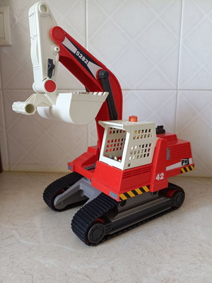 Playmobil Excavator 5282 like new