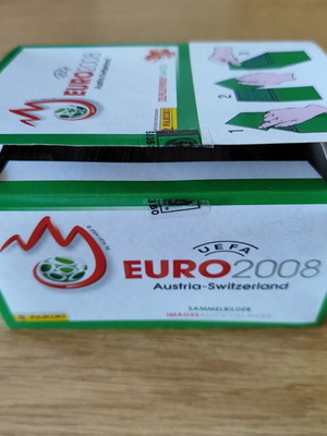 Panini Euro 2008 display box με 80 κλειστά φακελάκια αυτοκόλλητα σαν καινούργιο