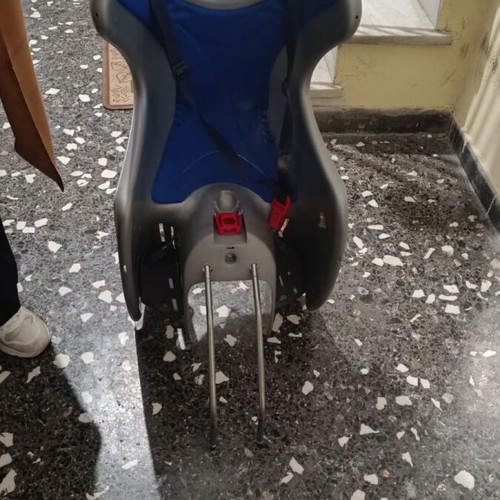 Ok Baby child bike seat used
