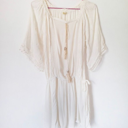 Iso white boho mini dress lace details size S like new