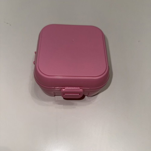 Makeup sponges new, soft for foundation and contour