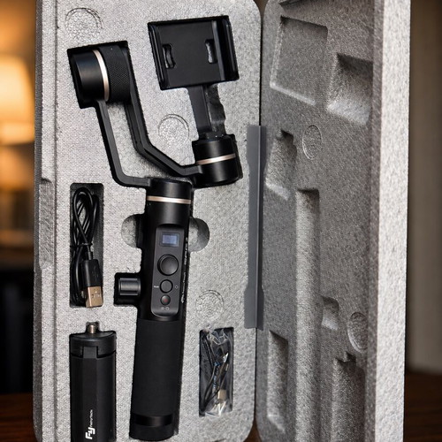 FeiyuTech SPG2 3-Axis Gimbal new, with original accessories
