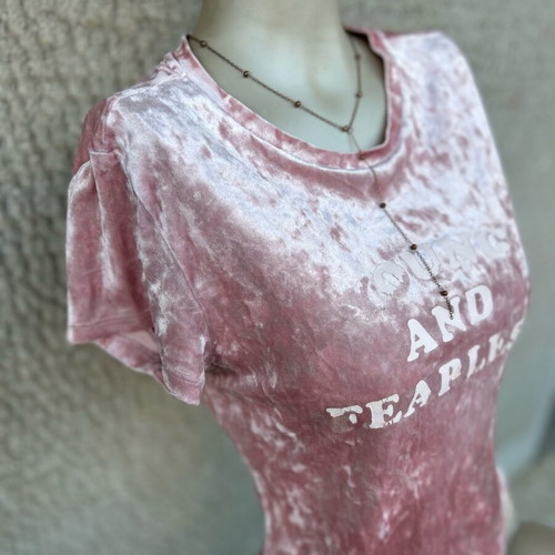 Pink t shirt