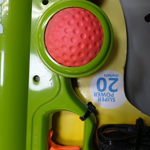 Vitakraft Bazooka dog toy new with 2 balls and strap