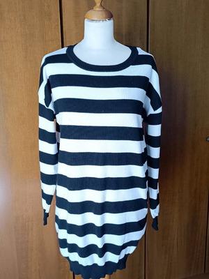 Long sweater used black white striped size medium