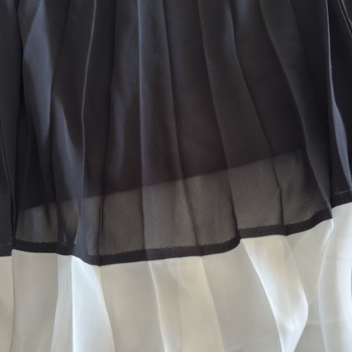 Topshop pleated dress black like new with white detail, size Large