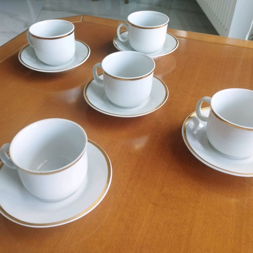 Vintage Razgrad porcelain set of 5 cups with saucers like new