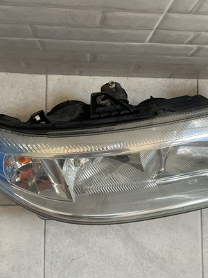 Renault Laguna right headlight used 2001-2007 original