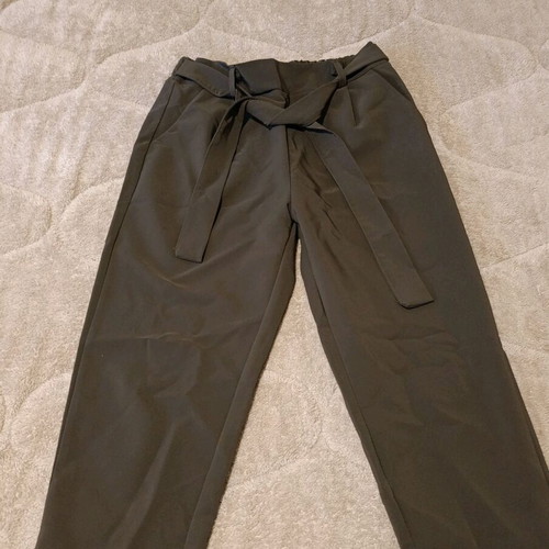 Pantelona like new size L / 40 / 12