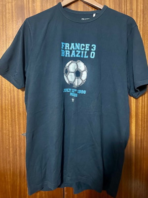 Celio T-shirt size XL, black