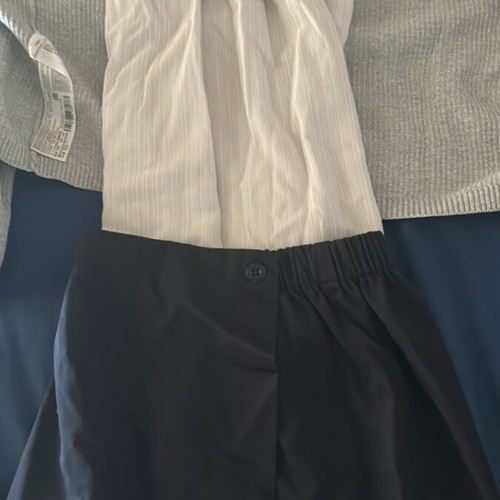 Girl's spring clothes set Mango like new, size 7-8 years