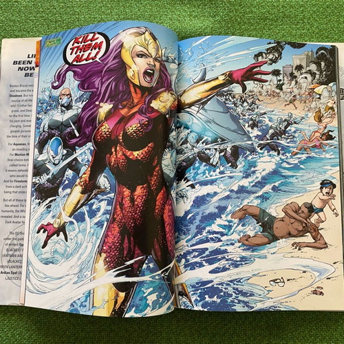 Brightest Day Vol. 3 like new, English comic book