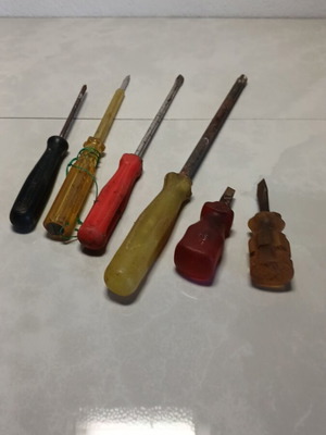 Screwdrivers used, pack all together