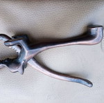 Metal nutcracker like new, 23 centimeters