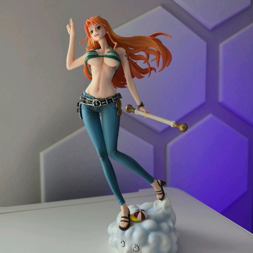 Nami One Piece figure 25cm new, pvc