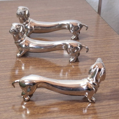 Set of 6 vintage knife rests silver plate dogs used