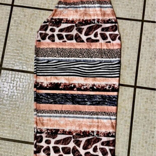 Maxi summer dress new with tags, colorful, available in small, medium, large