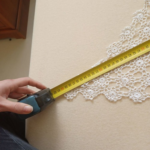 Handmade lace in rhombus shape used