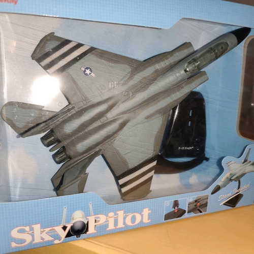 USAF F-15 Sky Pilot New Ray aircraft scale 1:72 new