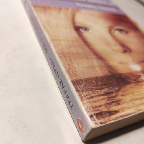 Viper Nora used books, pack of 2 volumes