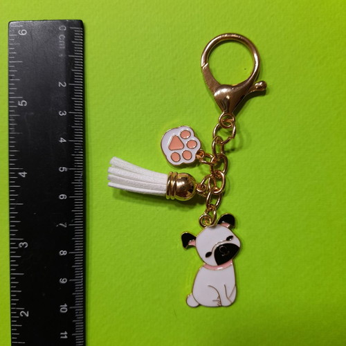 Dog keychain with tassel new