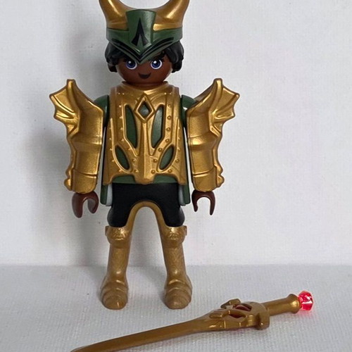 Playmobil 71889 Series 28 Knight like new