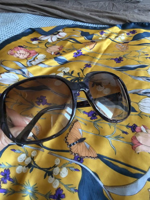 Gianni Venturi sunglasses like new, purple glitter