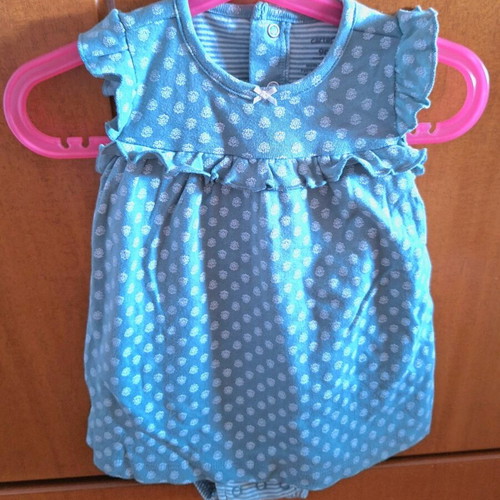 Carter's baby dress like new for girl 6-9 months